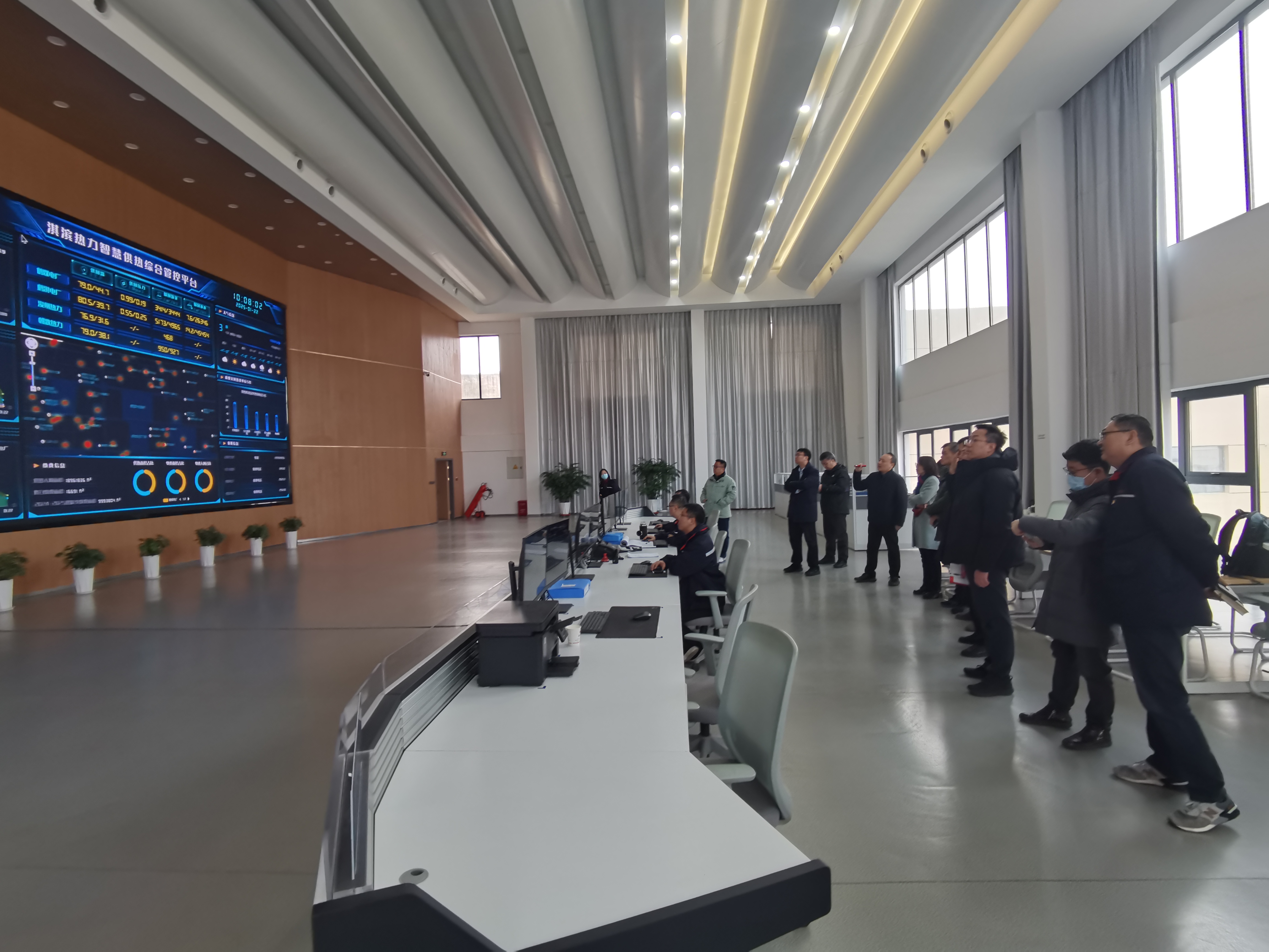 本市动态 市供热协会成功组织供暖季第一次京外调研活动